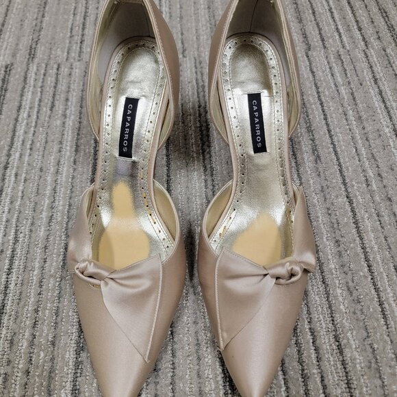 Caparros Morgana Heels Sz 8.5 Champagne Gold Satin - Picture 2 of 5